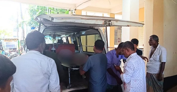 চট্টগ্রামে একমাত্র ছেলের ছুরিকাঘাতে প্রাণ গেল মা-বাবার